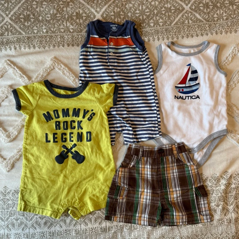 Carter's lot of four piece toddler size 12 months in good used condition